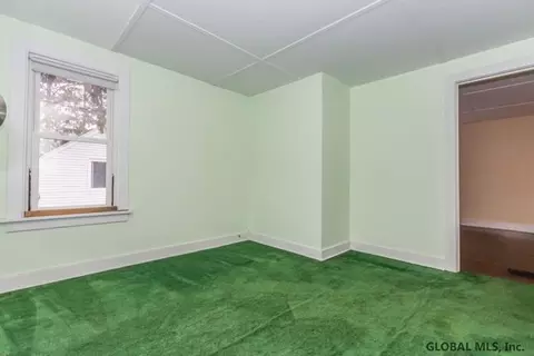 236 Edward St, Schenectady, NY 12304 photo 19