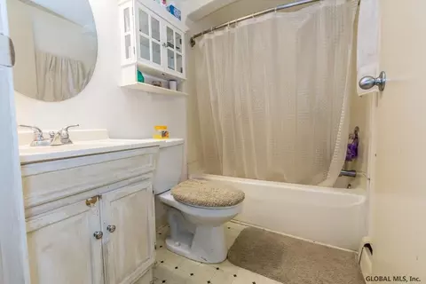 7 N Ferry St, Schenectady, NY 12305 photo 8