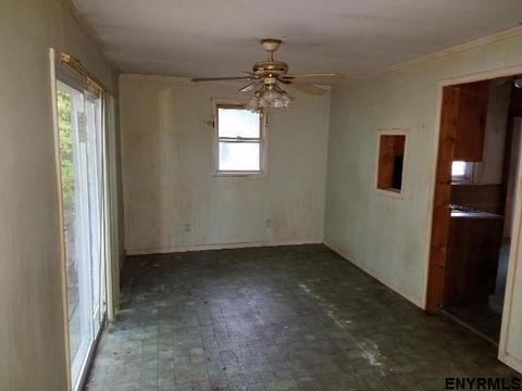 228 5th St, Schenectady, NY 12302 photo 6