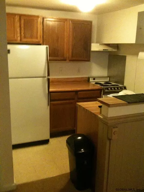 154 3rd St, Troy, NY 12180 photo 9