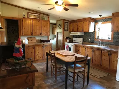 22 Brownell Corner Rd, Eagle Bridge, NY 12057 photo 2