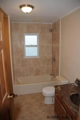 526 Delaware Ave, Delmar, NY 12054 photo 10