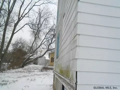 6 School St, Schenectady, NY 12304 photo 14