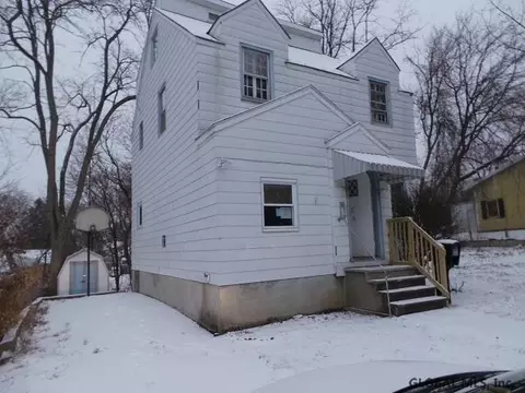 6 School St, Schenectady, NY 12304 photo 10