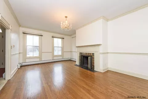25 Front St, Schenectady, NY 12305 photo 11