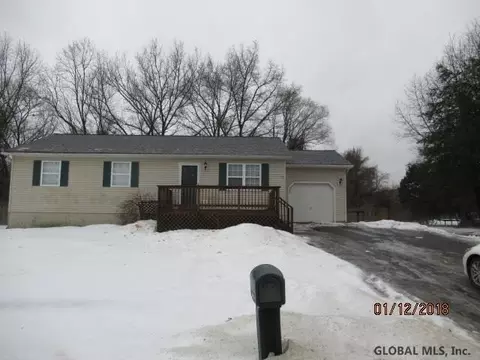 8 Devine Dr, Hudson Falls, NY 12839 photo 1