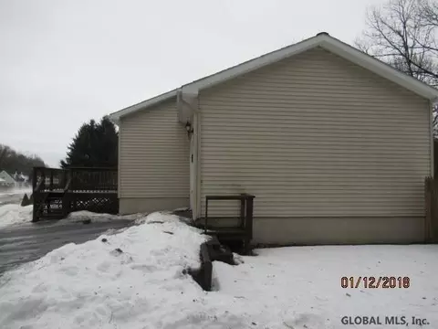 8 Devine Dr, Hudson Falls, NY 12839 photo 2