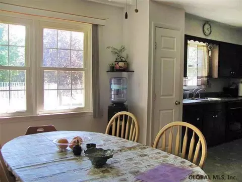 32 Peel St, Selkirk, NY 12158 photo 7