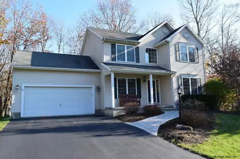 15 Delta Way, Clifton Park, NY 12065 photo 1