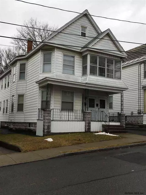 6 Lomasney Ave, Schenectady, NY 12308 photo 1