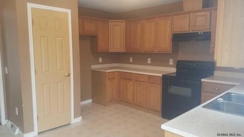 44 Rustic Bridge Rd, Rexford, NY 12148 photo 9