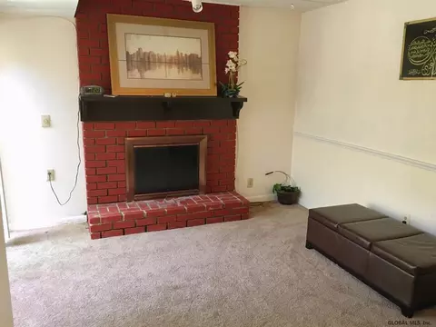 2 E Haystack Rd, Clifton Park, NY 12065 photo 11
