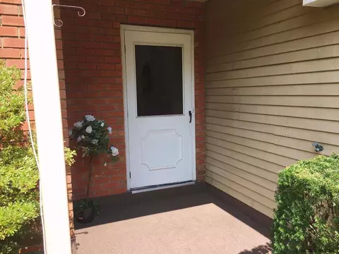 2 E Haystack Rd, Clifton Park, NY 12065 photo 3