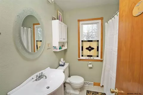 266 Elsmere Ave, Delmar, NY 12054 photo 11