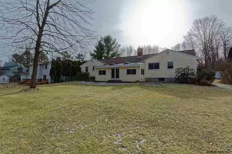 3641 Lydius St, Schenectady, NY 12303 photo 4
