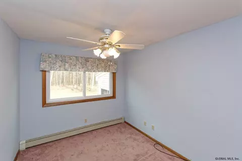 3641 Lydius St, Schenectady, NY 12303 photo 19