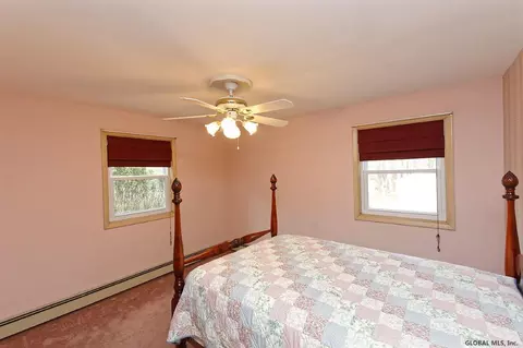 3641 Lydius St, Schenectady, NY 12303 photo 18
