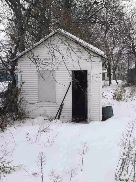 123 Division St, Schenectady, NY 12304 photo 7