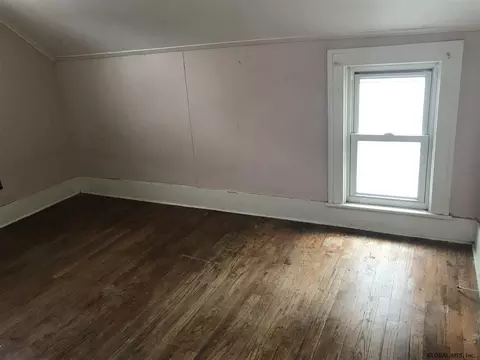 123 Division St, Schenectady, NY 12304 photo 5