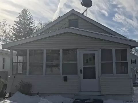 472 Olean St, Schenectady, NY 12306 photo 17
