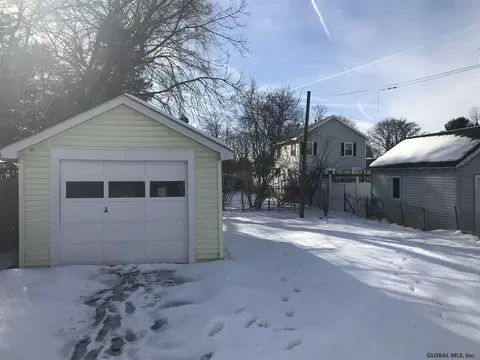 472 Olean St, Schenectady, NY 12306 photo 20
