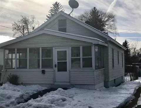 472 Olean St, Schenectady, NY 12306 photo 1