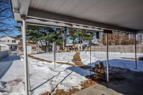2811 Caroline Ave, Schenectady, NY 12306 photo 23