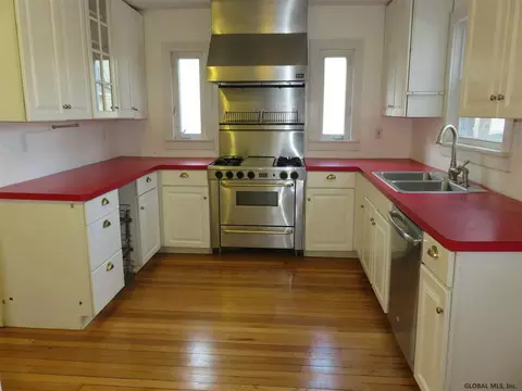 3 Kenaware Ave, Delmar, NY 12054 photo 6