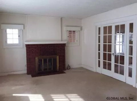 1175 Sumner Ave, Schenectady, NY 12309 photo 2