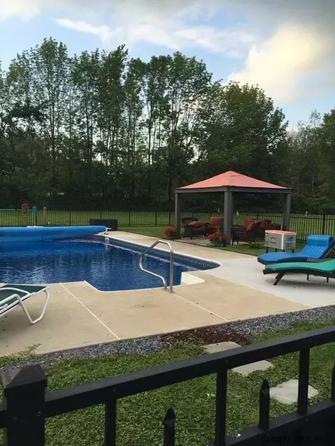 403 Mckay Rd, Amsterdam, NY 12010 photo 22