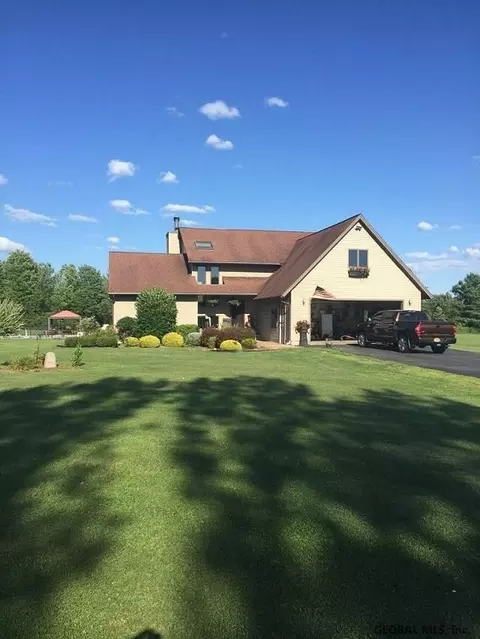403 Mckay Rd, Amsterdam, NY 12010 photo 23