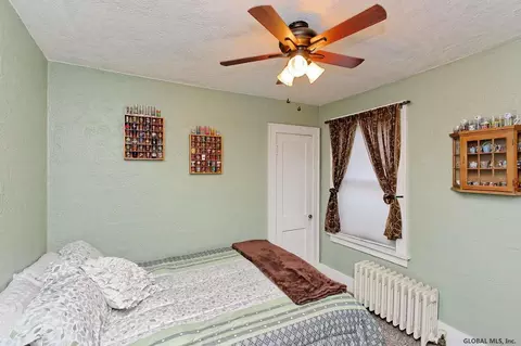 1280 Baker Ave, Schenectady, NY 12309 photo 19