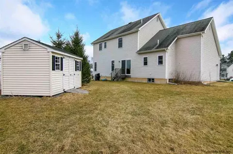 94 Brookhaven Ln, Glenmont, NY 12077 photo 23