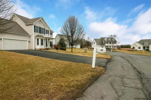 94 Brookhaven Ln, Glenmont, NY 12077 photo 22