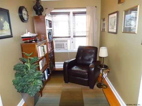 48 Cherry Ave, Delmar, NY 12054 photo 3
