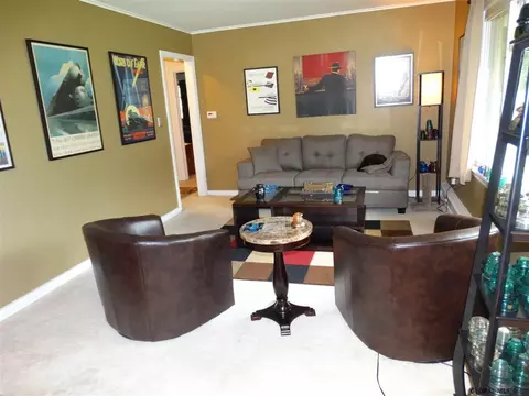 48 Cherry Ave, Delmar, NY 12054 photo 2