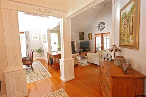 289 Rector Rd, Schenectady, NY 12302 photo 3