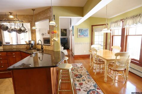 289 Rector Rd, Schenectady, NY 12302 photo 7