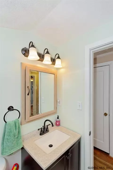 1013 Obrien Ave, Schenectady, NY 12303 photo 22
