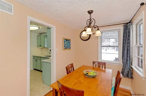 1013 Obrien Ave, Schenectady, NY 12303 photo 7