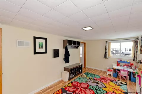 1013 Obrien Ave, Schenectady, NY 12303 photo 17