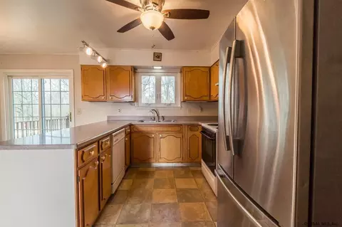 255 Boshart Rd, Fonda, NY 12068 photo 9