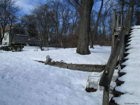 305 Oregon Ave, Schenectady, NY 12304 photo 14