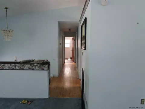 305 Oregon Ave, Schenectady, NY 12304 photo 7