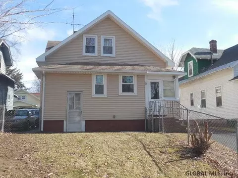 1087 Keyes Ave, Schenectady, NY 12309 photo 2