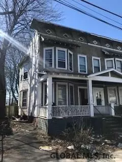 2 Bertha St, Albany, NY 12209 photo 1