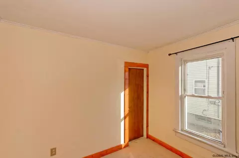 486 Bradford Rd, Schenectady, NY 12304 photo 12