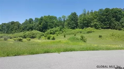 17 Primrose Ln, Castleton, NY 12033 photo 1