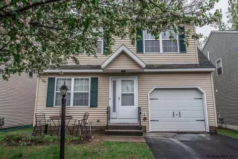 494 Chadwick Rd, Schenectady, NY 12304 photo 3