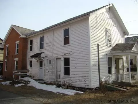 14 E Main St, Cambridge, NY 12816 photo 2